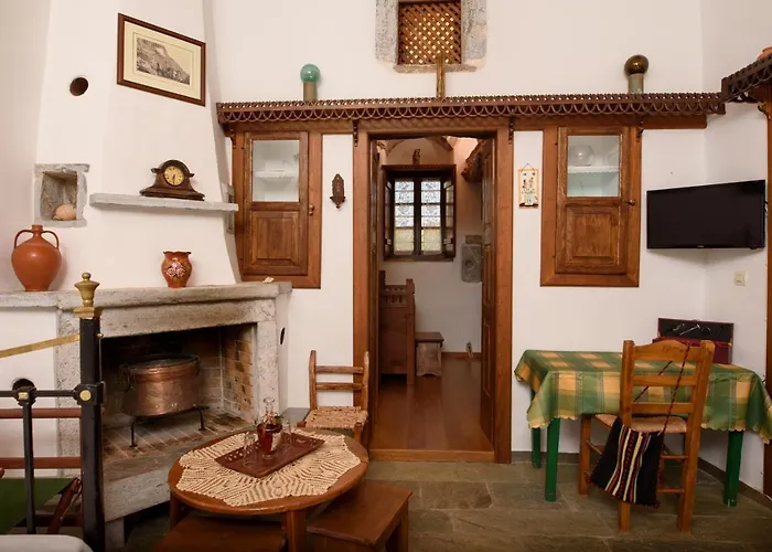 Itonia House